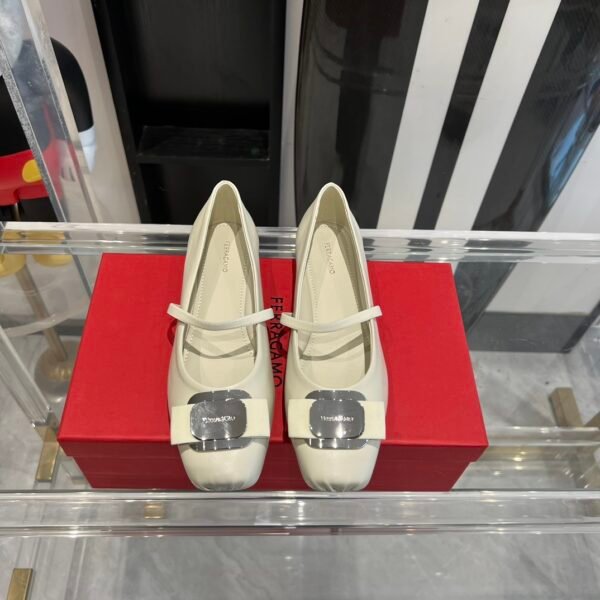 FD Vara Bow Ballet Flats - Shoes