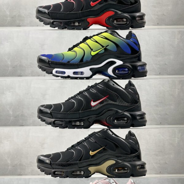 NK Air Max Plus Various - Sneakers