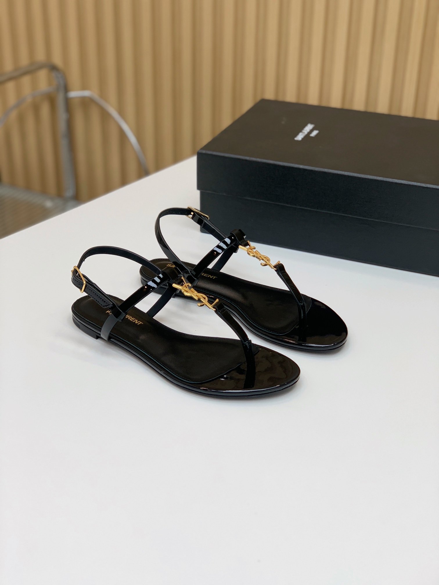 YSL Cassandra Flat Sandals Black Leather - Sandals - Image 2