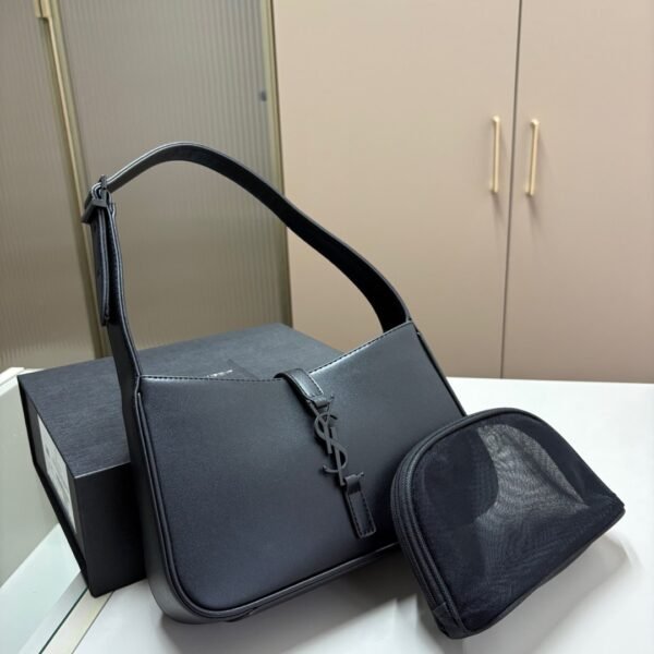 YSL Le 5 à 7 Hobo - Bag