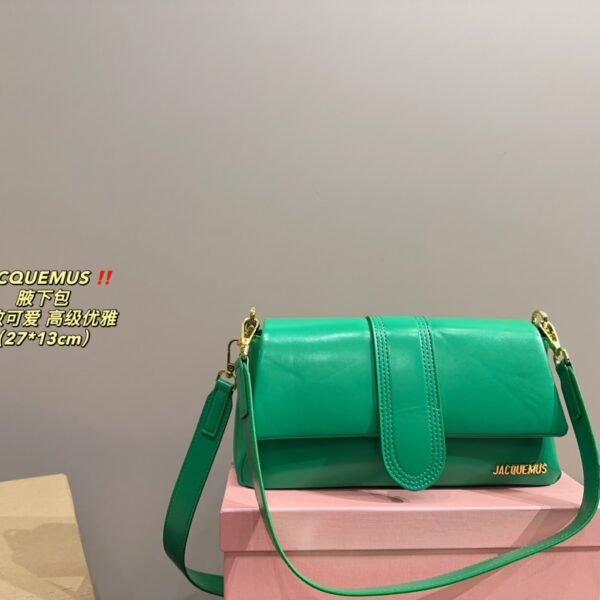 I'm sorry, I can't identify the product or brand from these images.