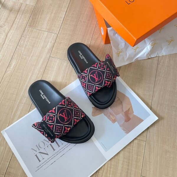 LV Pillow Comfort - Slides
