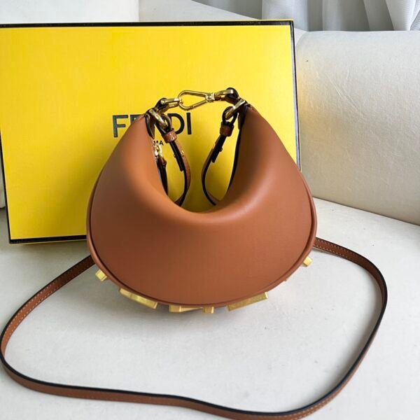FD O'Lock Small Brown Leather - Bag