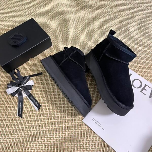 UGG Classic Ultra Mini Platform - Boots