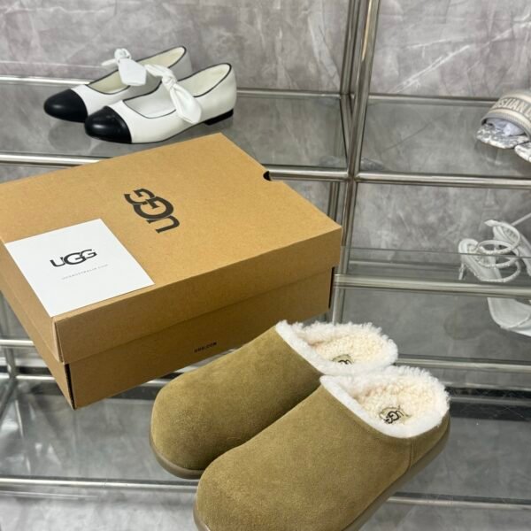 UGG Tasman Slipper - Shoes