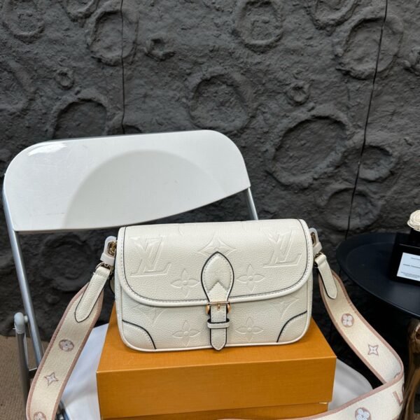 LV Loop Embossed Leather - Bag