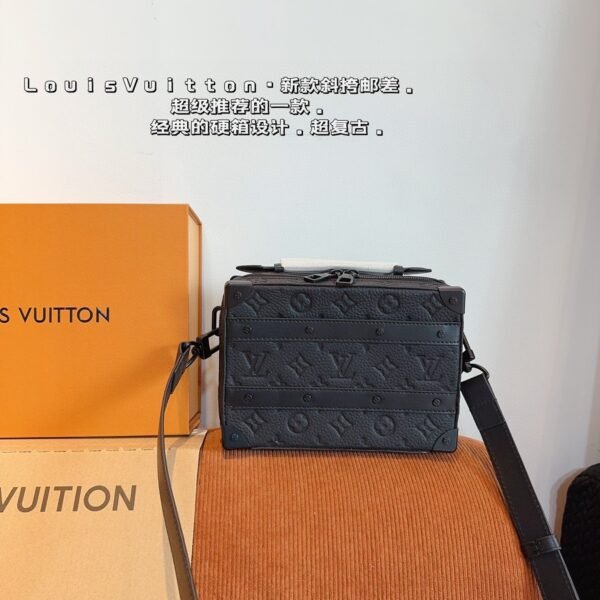 LV Soft Trunk Monogram Eclipse - Bag