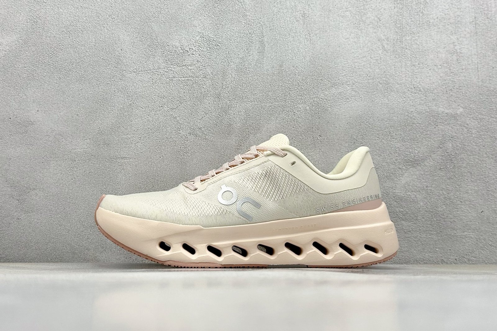 ON Cloudmonster White/Pink - Sneakers