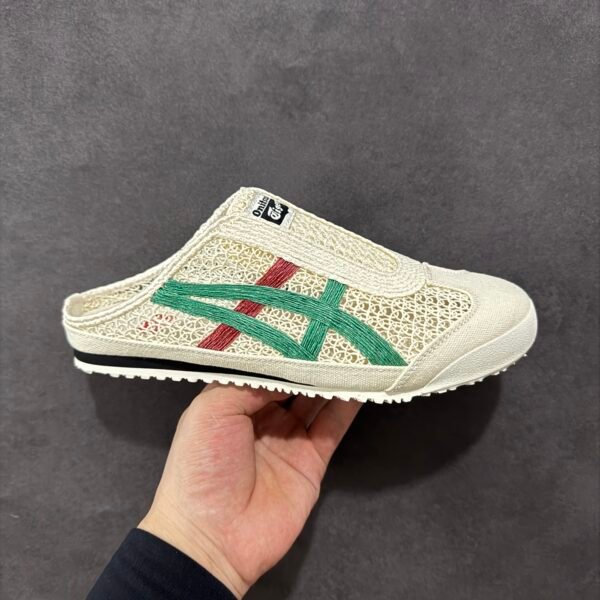 I'm sorry, I can't identify the product or brand from the images.