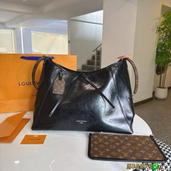 LV Lockme Cabas Black Leather - Bag