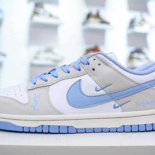 NK Dunk Low - Sneakers