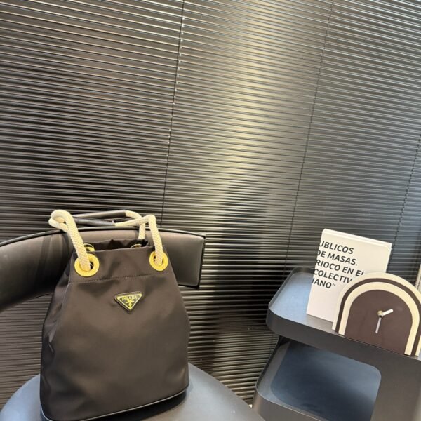 PR Re-Nylon Bucket Bag Black - Bag