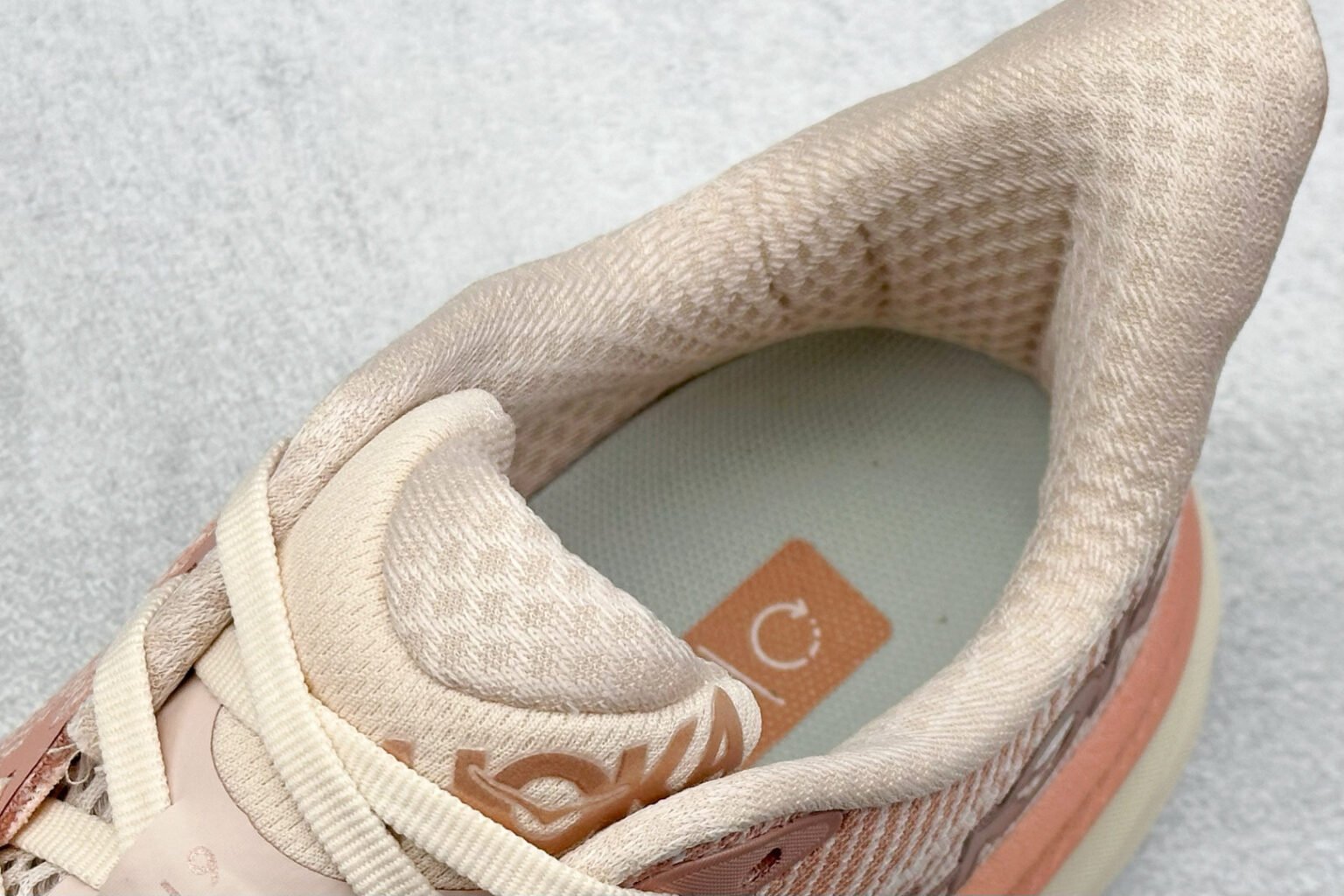 NK Bondi 8 – Sneaker – Rosso — 8