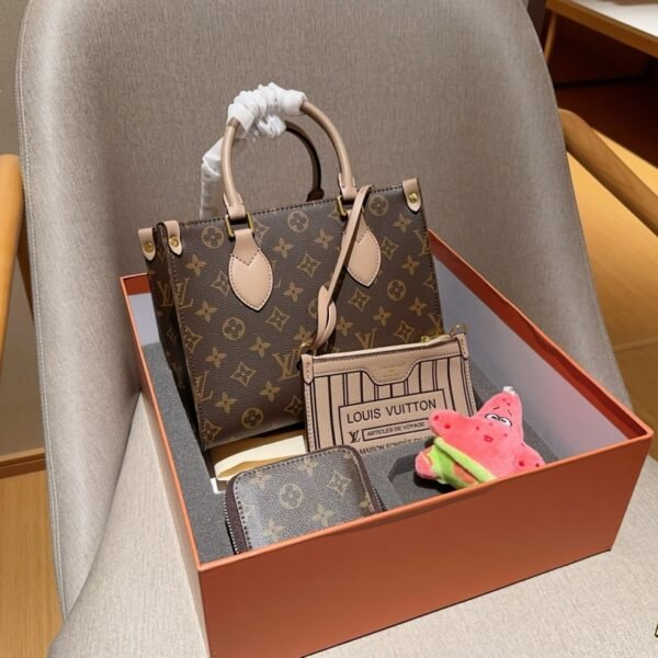 LV OnTheGo PM Monogram - Bag