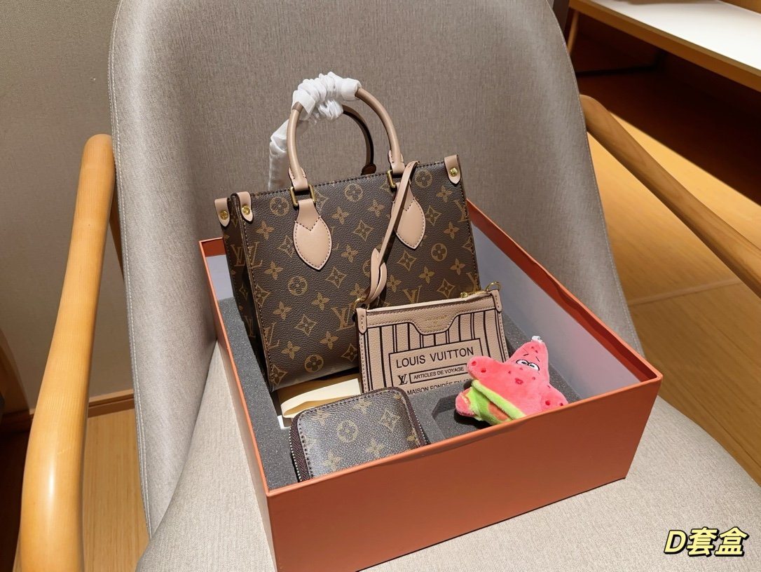 LV OnTheGo PM Monogram - Bag