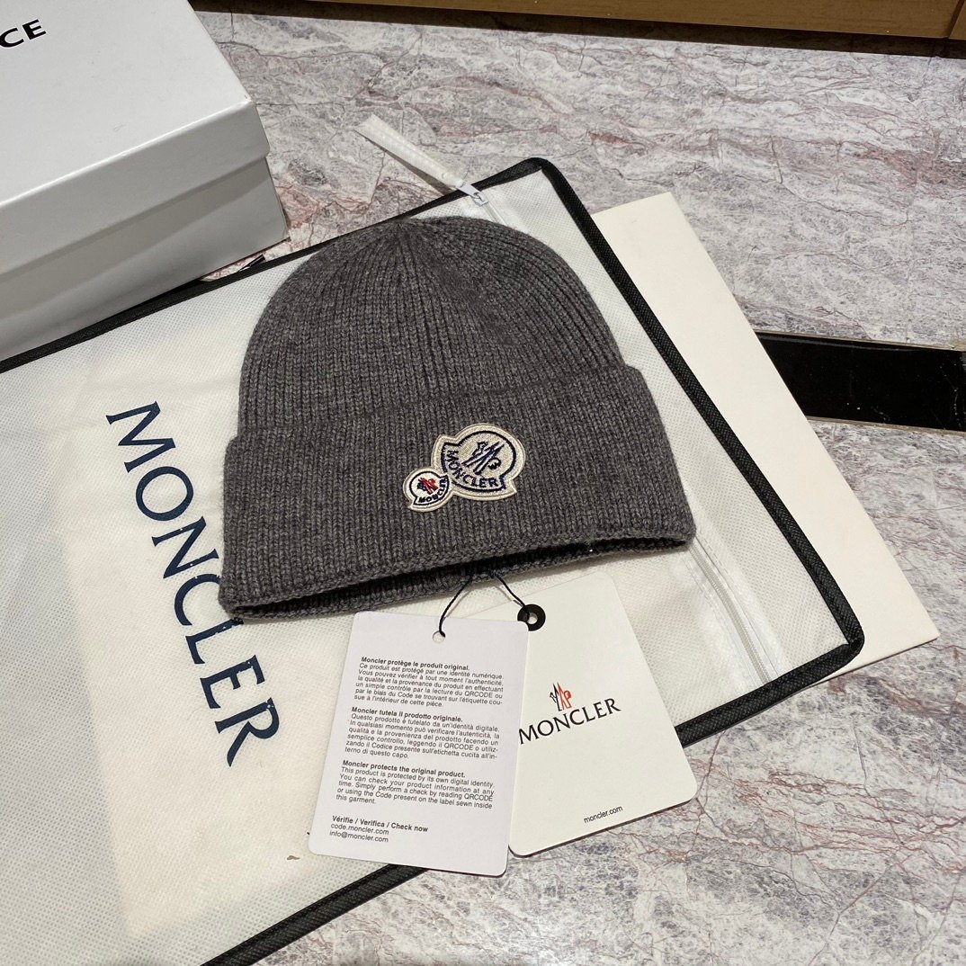 MCL Logo Beanie Wool - Hat - Image 2