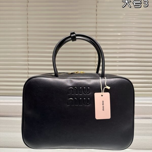 MIU Wander Large Black Leather - Bag