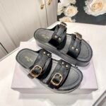 CEL Triomphe Buckle Sandals – Sandals – Tan