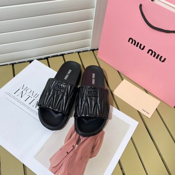 MIU Matelassé Slides - Slides
