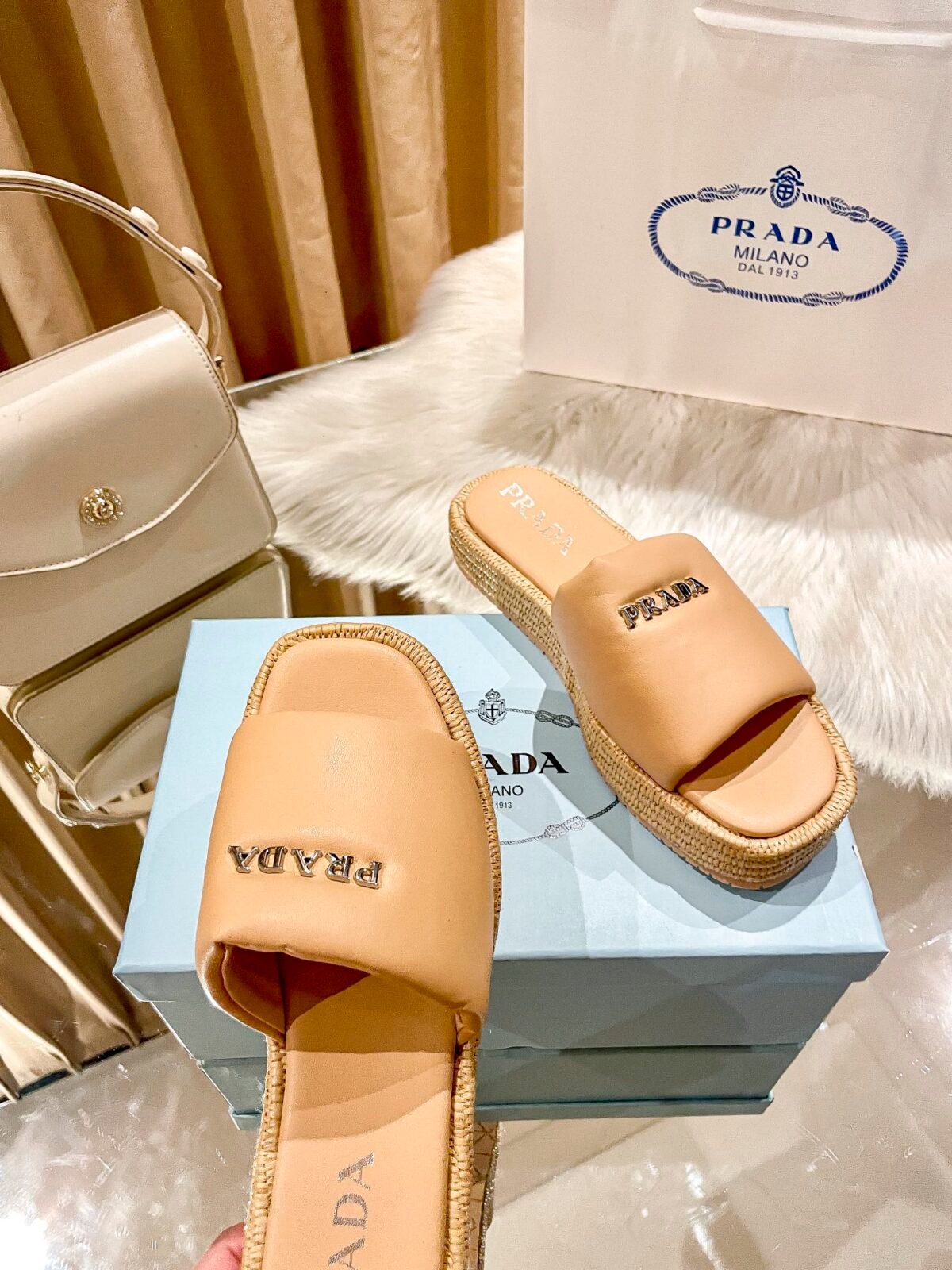 PR Logo Raffia Slides – Slides — 5