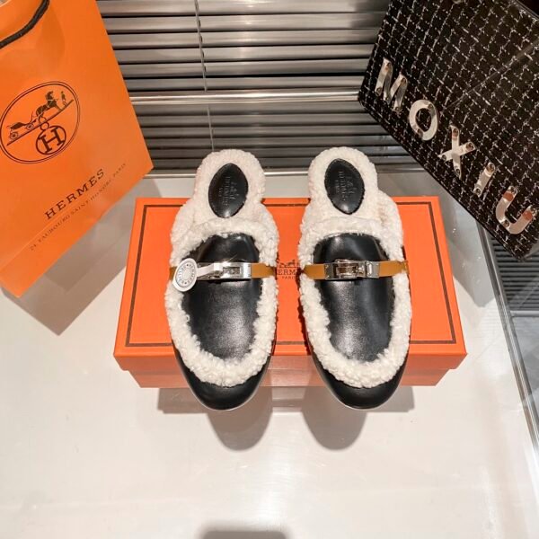HM Oran Shearling - Slides