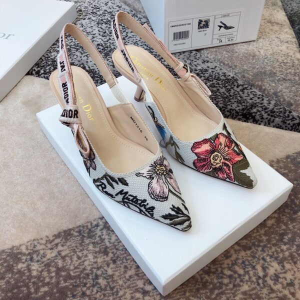 CD J'ACD Slingback Pumps - Heels