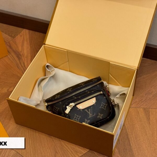 LV Bumbag Monogram Canvas - Bag