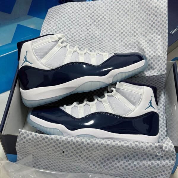 NK Air Jordan 11 Retro - Sneakers