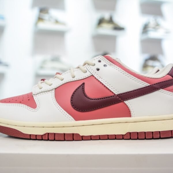 NK Dunk Low Valentine's Day Pink/White - Sneakers