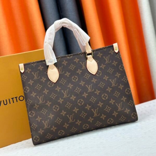 LV Onthego MM Monogram - Bag