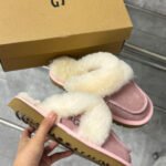 UGG Scuffette II – Slide