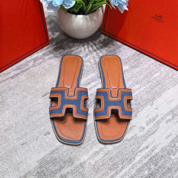 HM Oran Sandals - Sandals