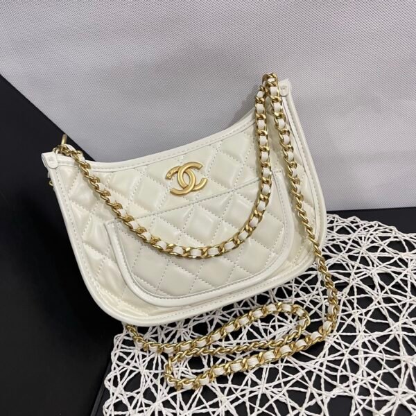 CC 19 Hobo White Lambskin - Bag