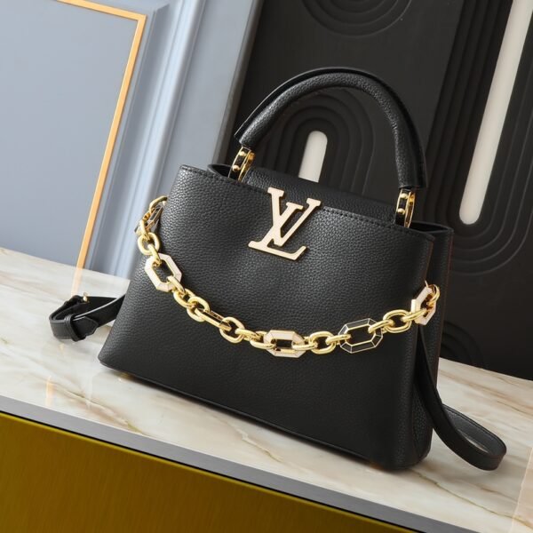 LV Capucines - Bag