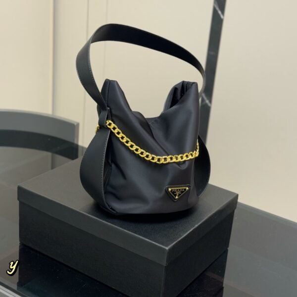 PR Cleo Satin Chain - Bag