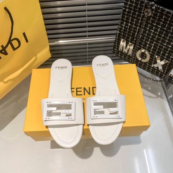 FD FF Slide - Slides