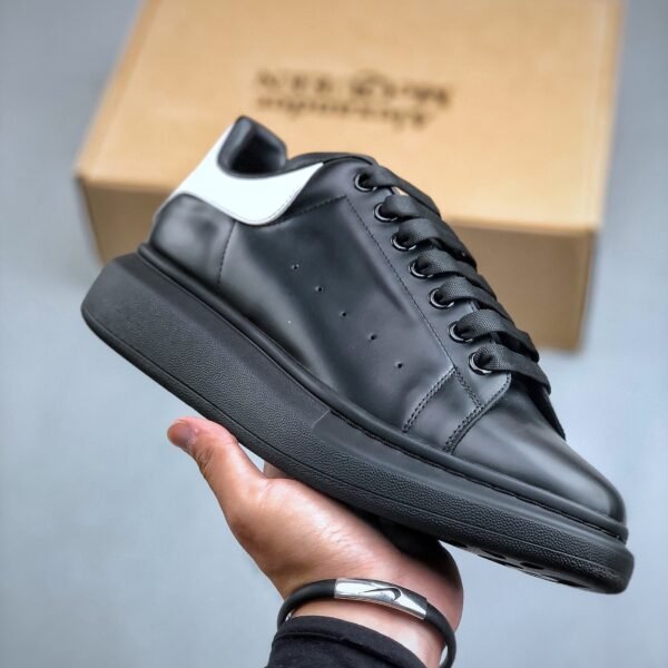 AMQ Oversized Sneakers - Sneakers