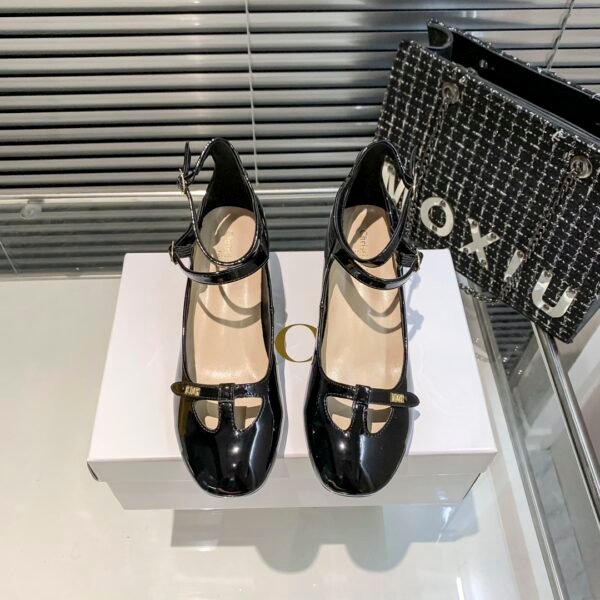 CD J'ACD Slingback Pumps - Heels