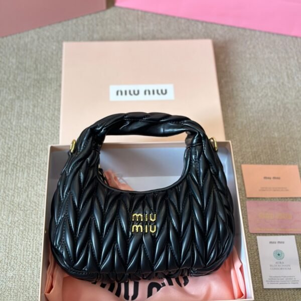 MIU Wander Matelassé Black Leather - Bag