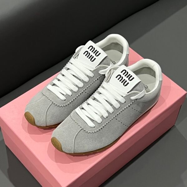 MIU Retro Trainer Grey Suede - Sneakers