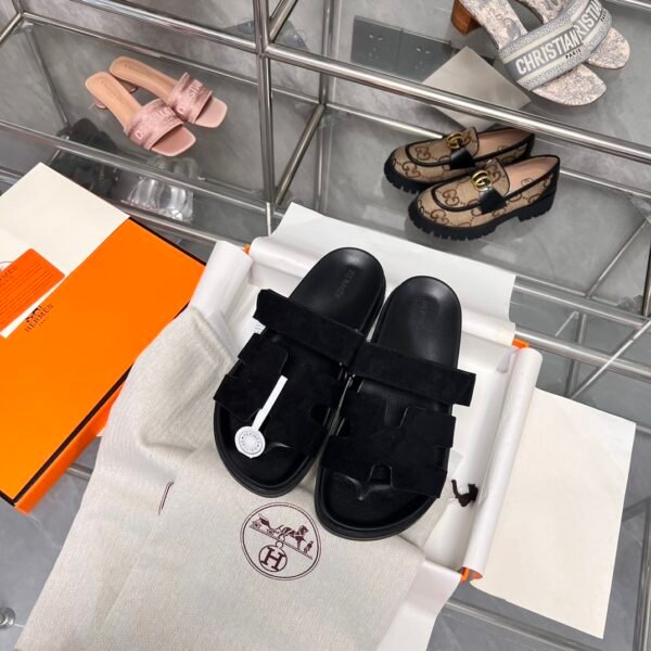 HM Izmir Sandals Black Suede - Sandals