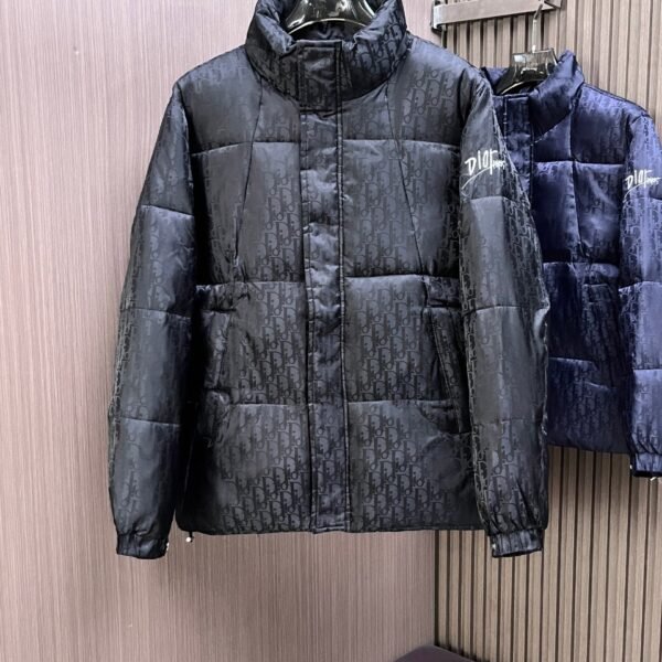 CD CD Oblique Puffer Jacket - Jacket