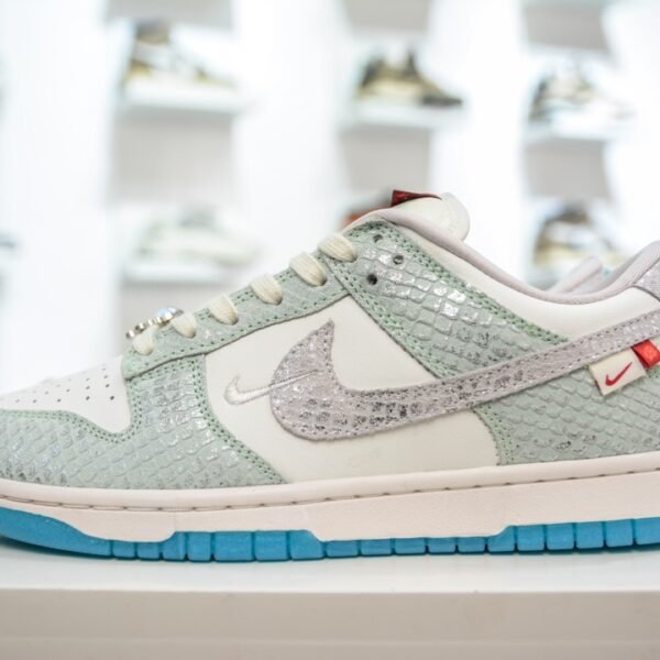 NK Dunk Low CNY Firecracker - Sneakers