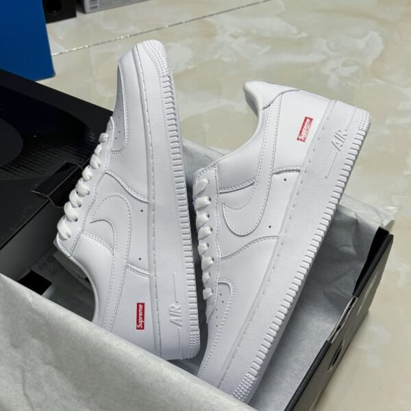 NK Air Force 1 Low Supreme White - Sneakers