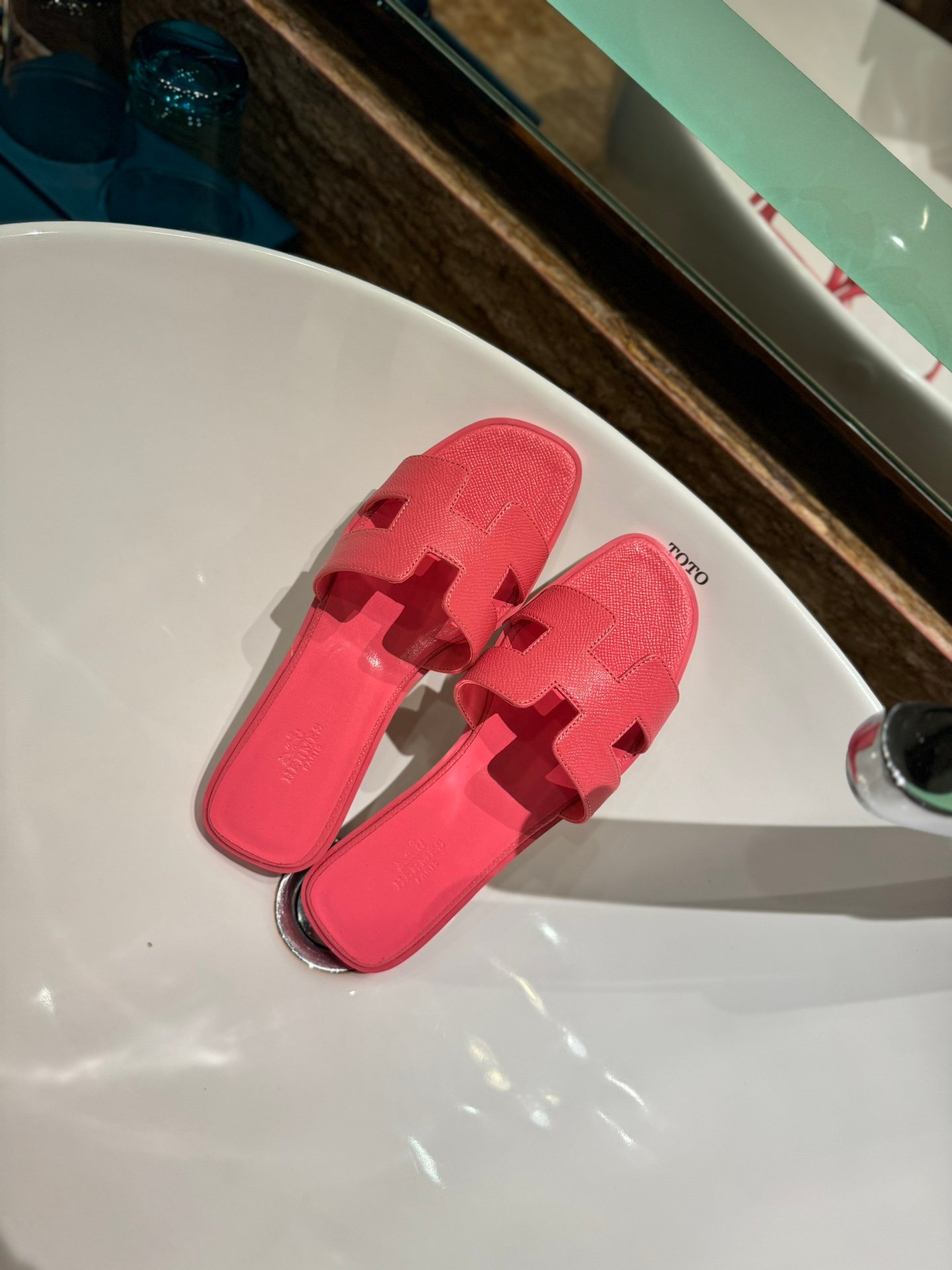 HM Oran Sandals Pink Leather - Slides - Image 6