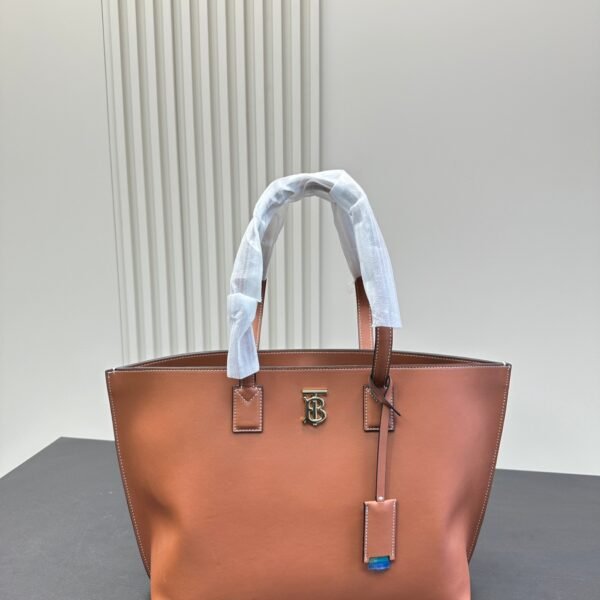 BBR Title Vintage Check Leather Large Tan Leather - Bag
