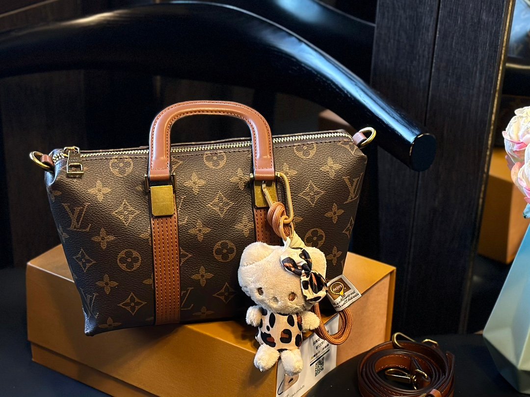LV Speedy Bandoulière 20 Monogram - Bag - Image 7