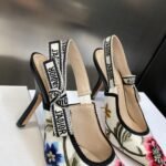 CD J'ACD Slingback Pump Floral Embroidery – Scarpe con tacco