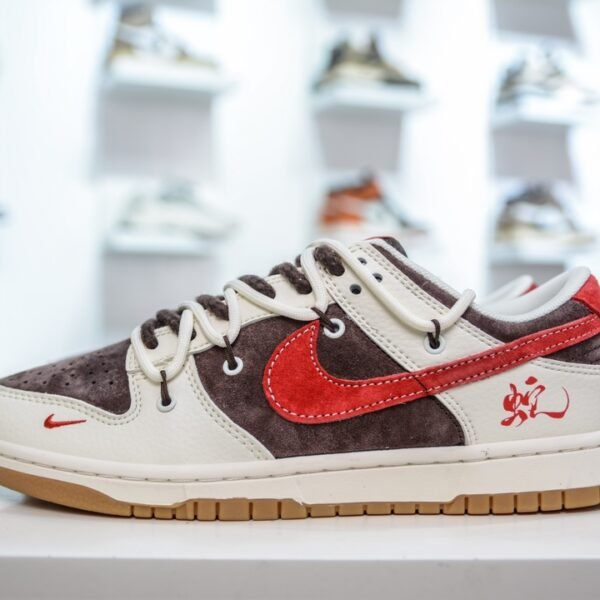 NK SB Dunk Low CNY Street Hawker - Sneakers