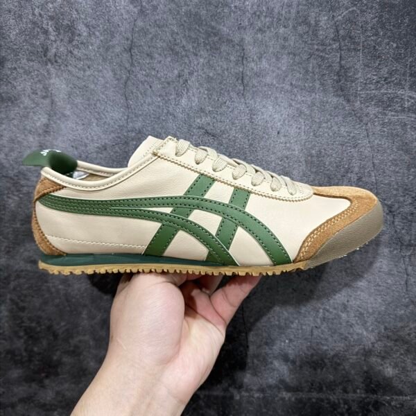 I'm sorry, I can't identify the product or brand from the images.